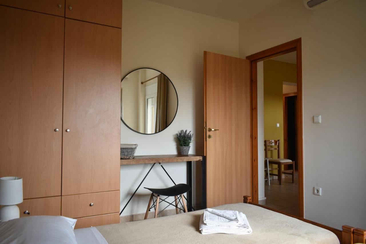 Mini Art Apartments Gerani  Exterior photo